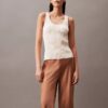 Pantalon à jambes larges en satin froissé Pantalon à jambes larges en satin froissé