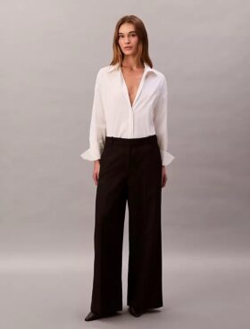 Pantalon large en gabardine de laine