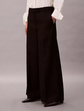 Pantalon large en gabardine de laine