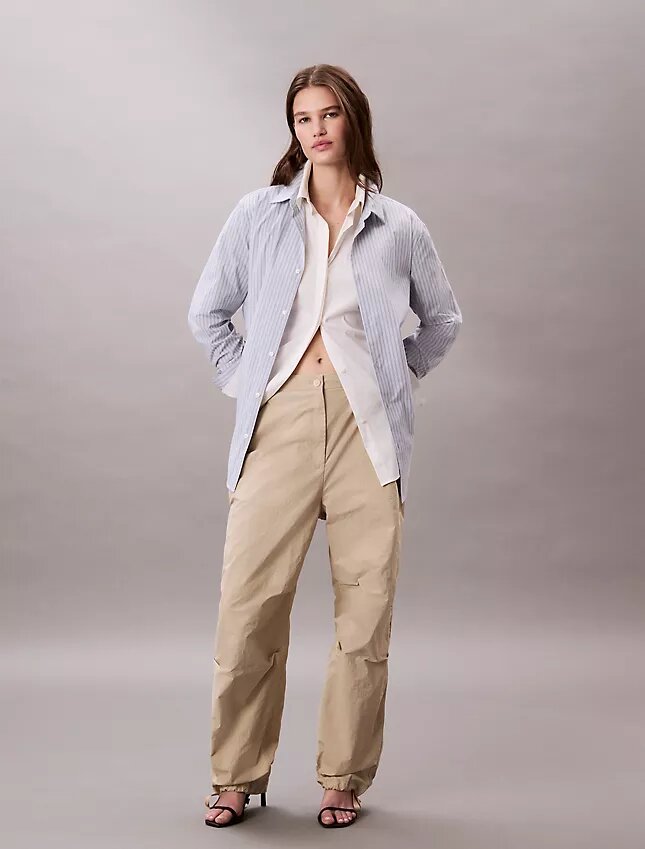 Pantalon parachute en nylon froissé Pantalon parachute en nylon froissé