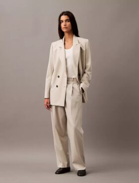Pantalon plissé en gabardine de laine mélangée