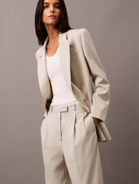 Pantalon plissé en gabardine de laine mélangée