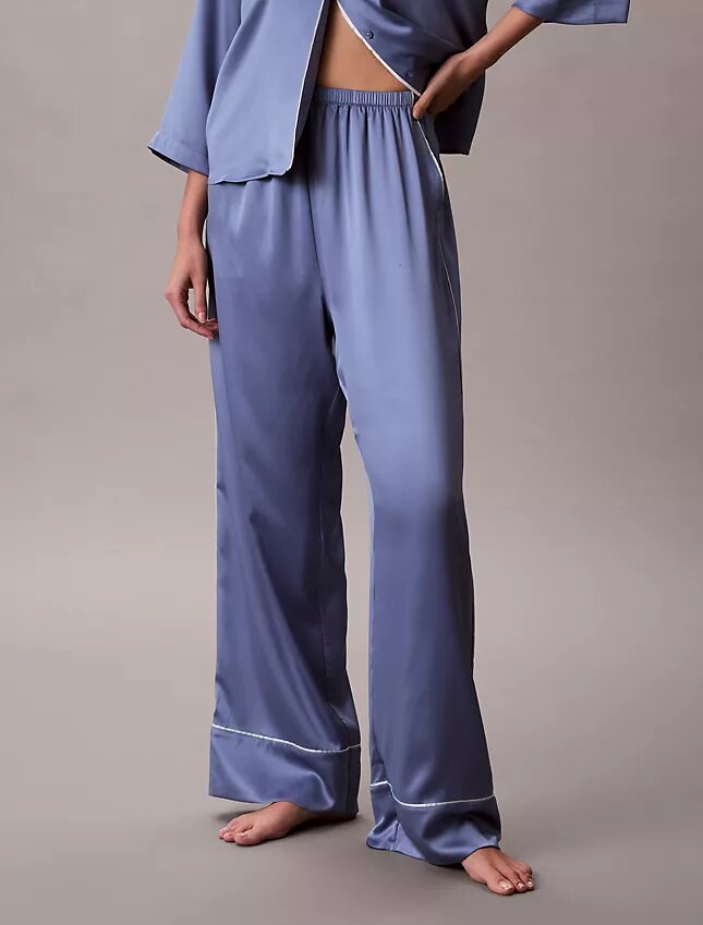 Pantalon satiné brillant Pantalon satiné brillant