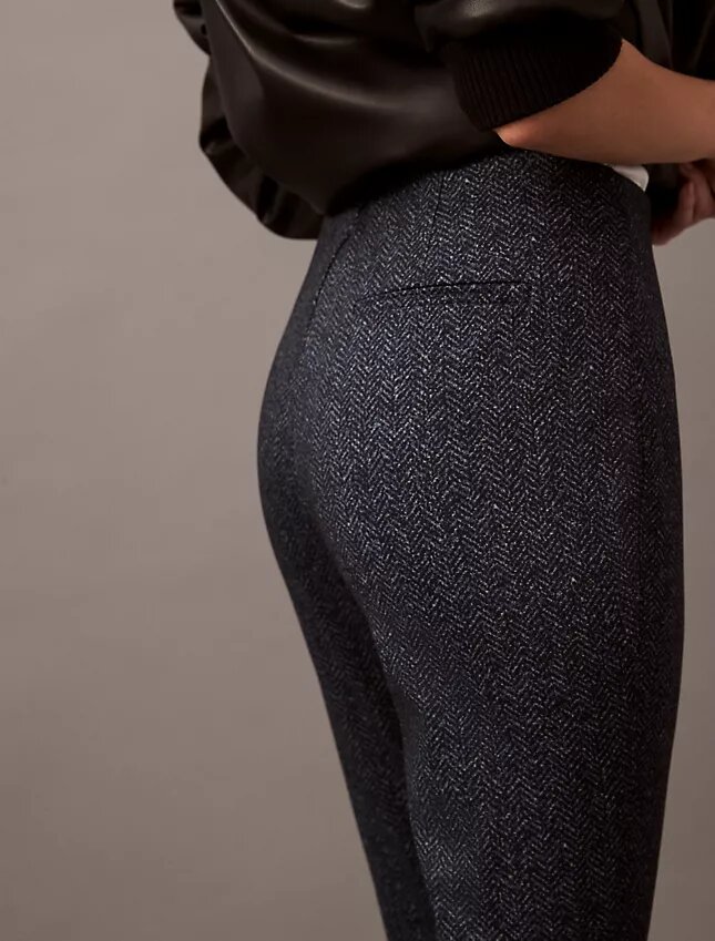Pantalon skinny en ponte à imprimé chevrons Pantalon skinny en ponte à imprimé chevrons