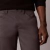 Pantalon slim à 5 poches Pantalon slim à 5 poches
