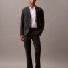 Pantalon slim ajusté en laine mélangée Pantalon slim ajusté en laine mélangée