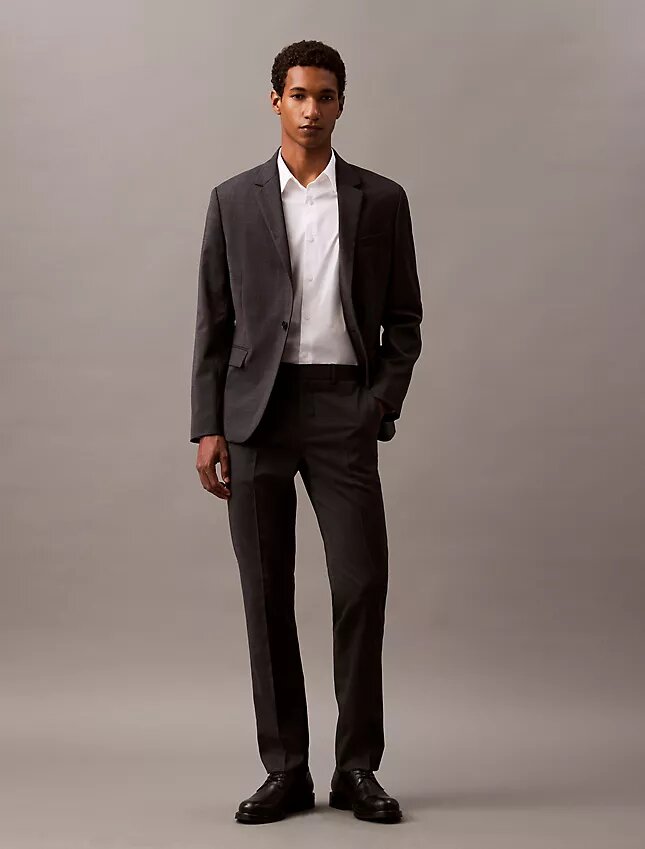Pantalon slim ajusté en laine mélangée Pantalon slim ajusté en laine mélangée