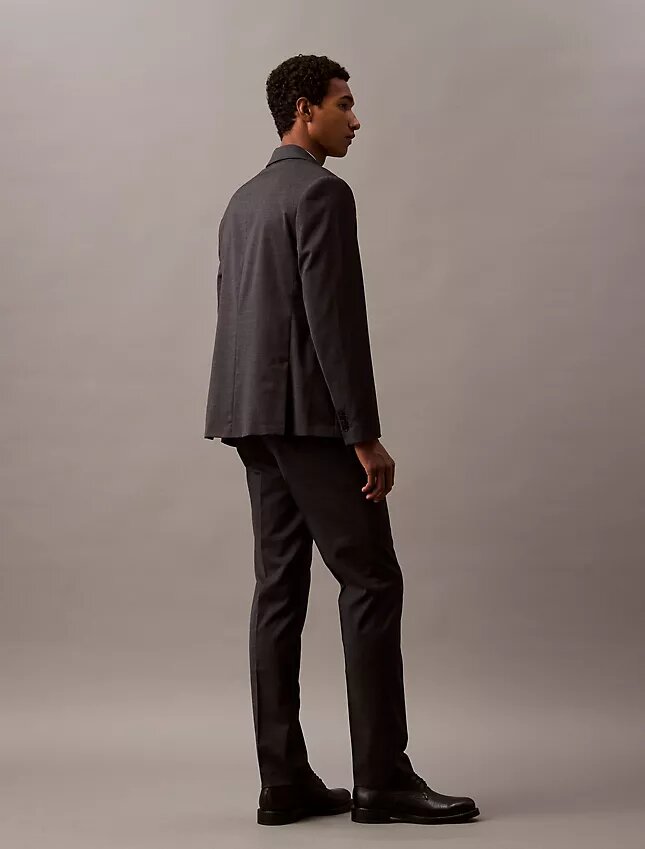 Pantalon slim ajusté en laine mélangée Pantalon slim ajusté en laine mélangée
