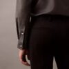 Pantalon slim en gabardine de laine