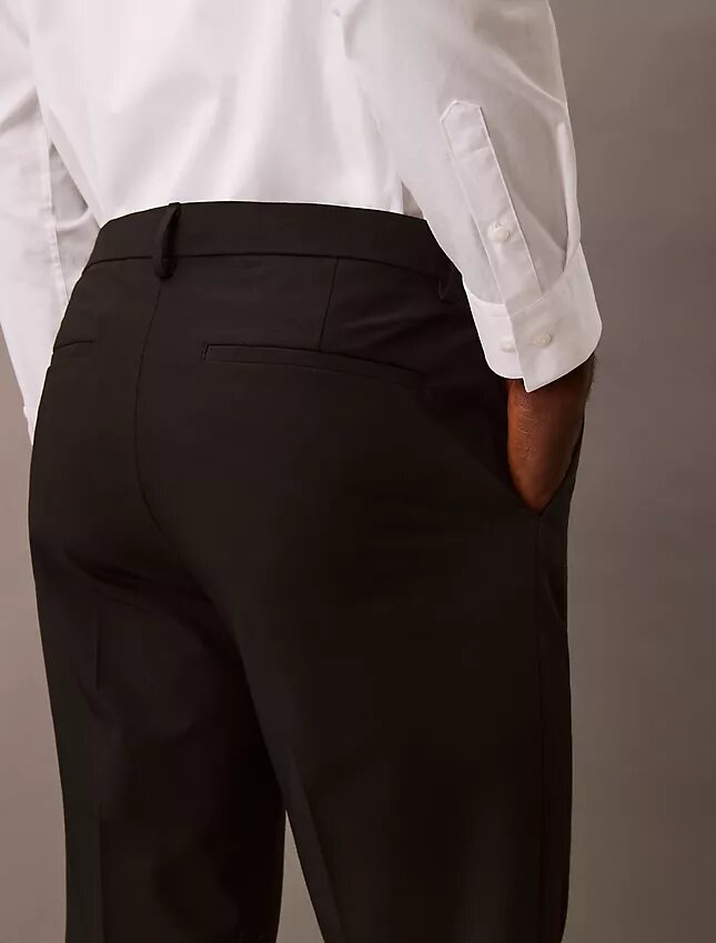 Pantalon slim stretch raffiné Pantalon slim stretch raffiné
