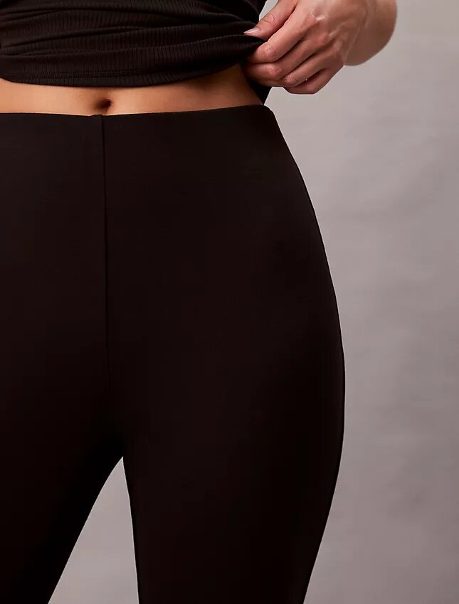 Pantalon slim évasé en ponte Pantalon slim évasé en ponte
