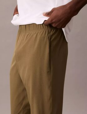 Pantalon sport moderne en tissu tissé