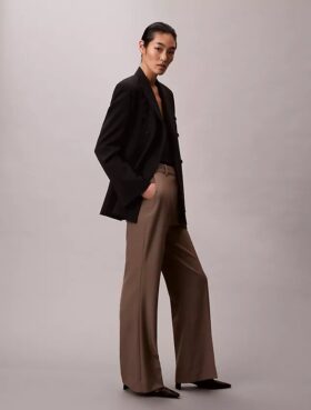 Pantalon évasé ajusté