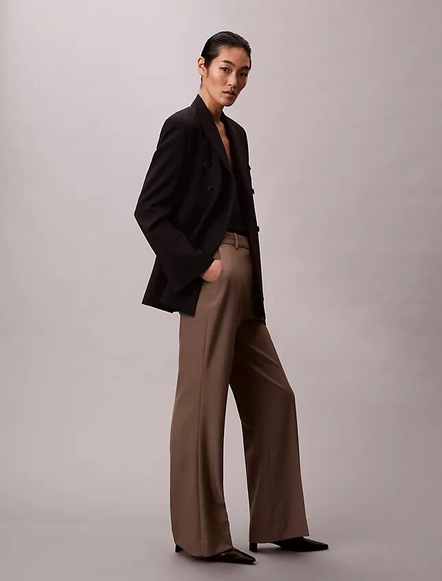 Pantalon évasé ajusté Pantalon évasé ajusté