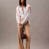Pantalon évasé en gabardine de laine mélangée Pantalon évasé en gabardine de laine mélangée