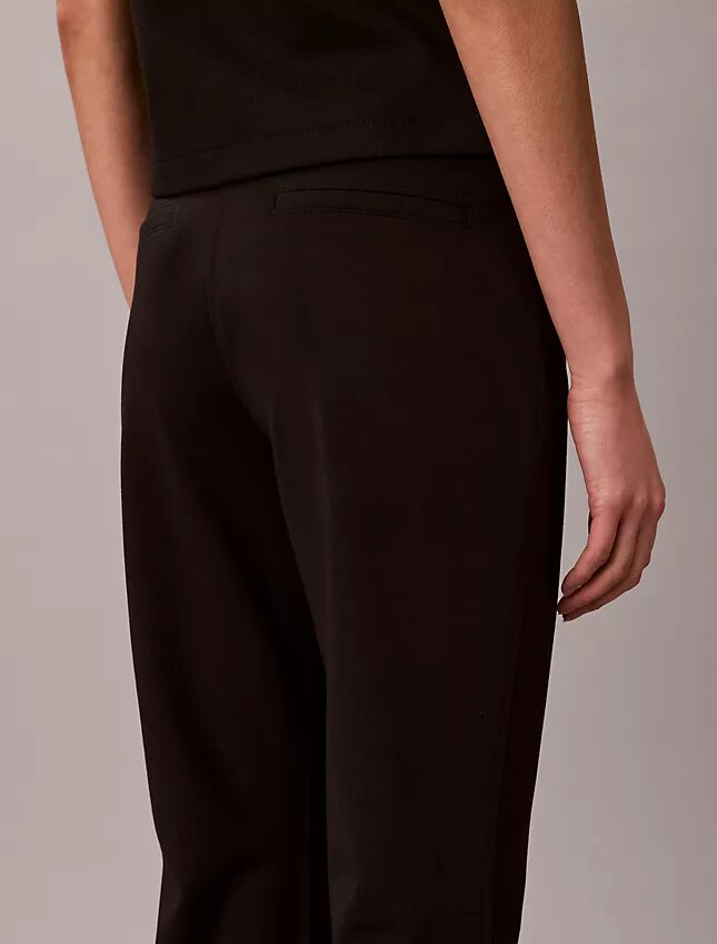 Pantalon évasé en ponte Pantalon évasé en ponte
