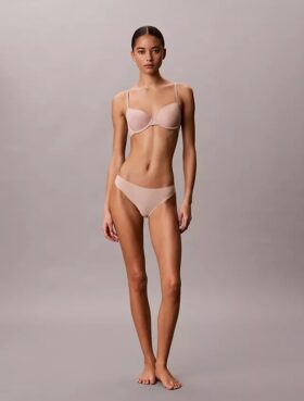 Perfectly Fit Demi Bra ultra-léger et légèrement rembourré, pour un ajustement parfait Perfectly Fit Demi Bra ultra-léger et légèrement rembourré, pour un ajustement parfait