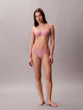 Perfectly Fit Demi Bra ultra-léger et légèrement rembourré, pour un ajustement parfait Perfectly Fit Demi Bra ultra-léger et légèrement rembourré, pour un ajustement parfait