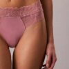 Perfectly Fit Thong en dentelle Perfectly Fit Thong en dentelle