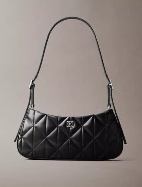 Petit sac à bandoulière avec logo matelassé