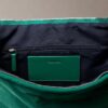 Petit sac en nylon en forme de croissant