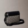 Petit sac messager Jacquard à emblème Petit sac messager Jacquard à emblème