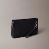 Pochette avec logo en relief