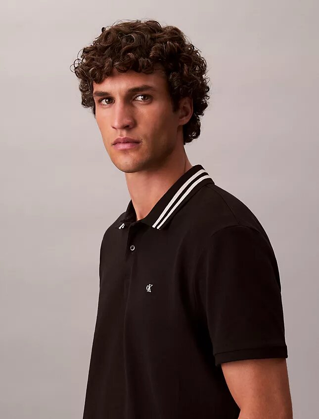 Polo classique à col et poignets en piqué Monogram Polo classique à col et poignets en piqué Monogram
