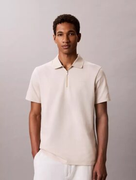 Polo zippé à motif chevrons