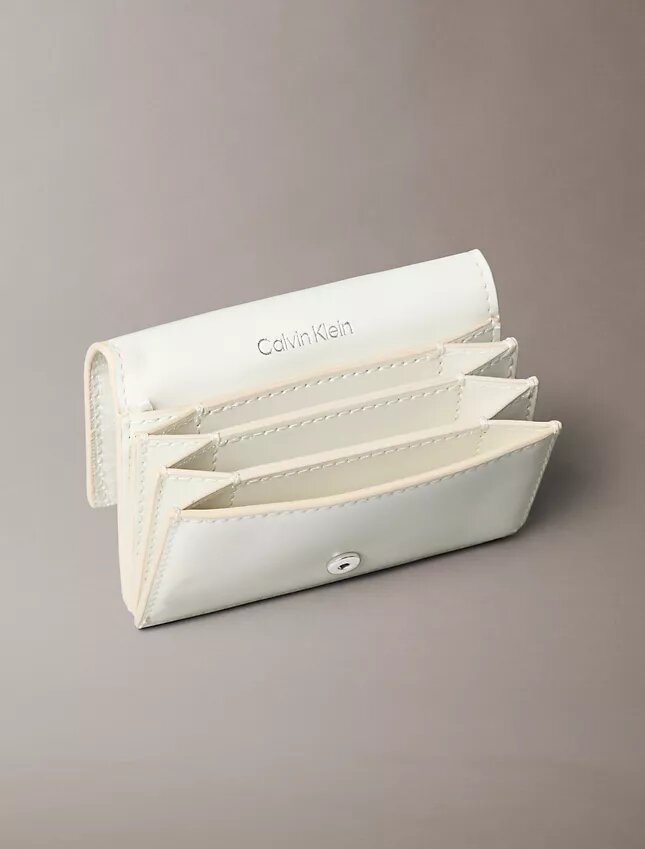 Porte-cartes accordéon avec logo emblématique sur toute la surface Porte-cartes accordéon avec logo emblématique sur toute la surface