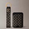 Porte-clés et porte-cartes à monogramme intégral Porte-clés et porte-cartes à monogramme intégral
