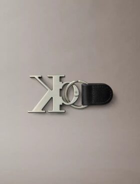 Porte-clés Monogram audacieux