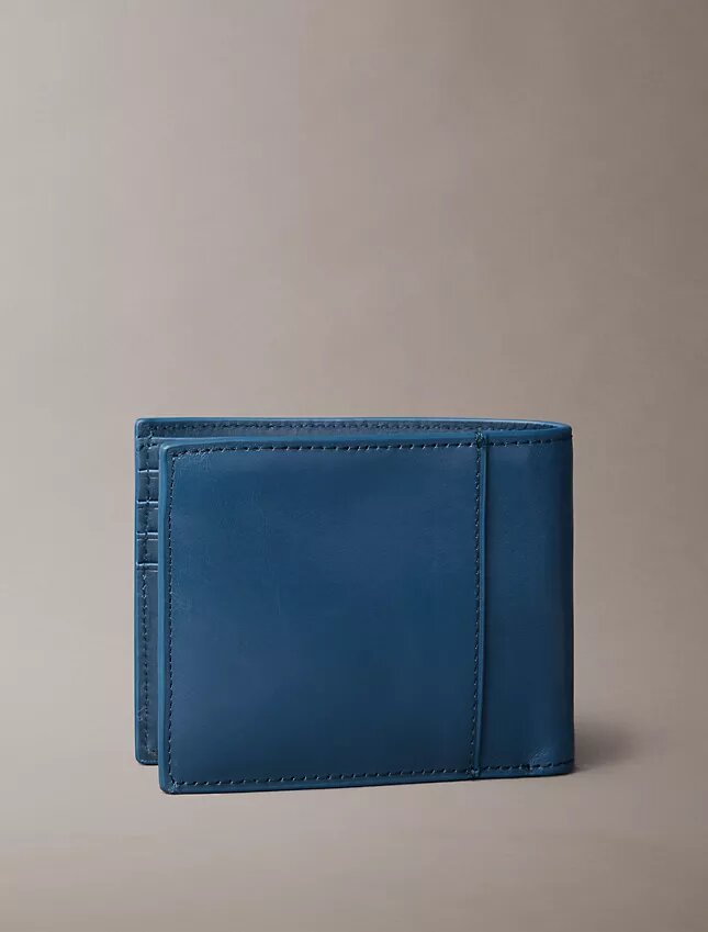 Portefeuille à deux volets avec finitions Monogram Portefeuille à deux volets avec finitions Monogram