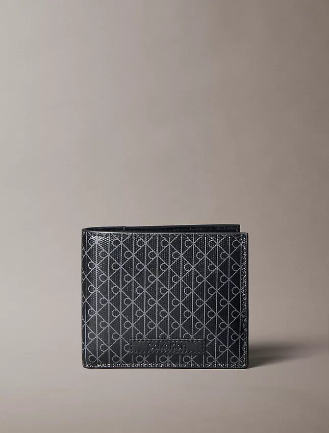Portefeuille à deux volets avec logo emblématique sur toute la surface et pochette à monnaie Portefeuille à deux volets avec logo emblématique sur toute la surface et pochette à monnaie