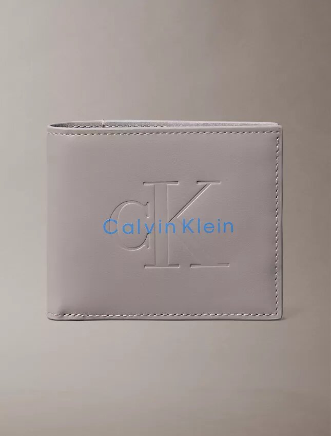 Portefeuille à deux volets avec motif Monologo en relief Portefeuille à deux volets avec motif Monologo en relief