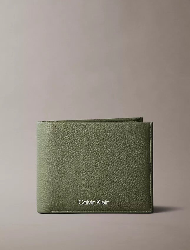 Portefeuille à deux volets en cuir grainé avec poche à monnaie Portefeuille à deux volets en cuir grainé avec poche à monnaie