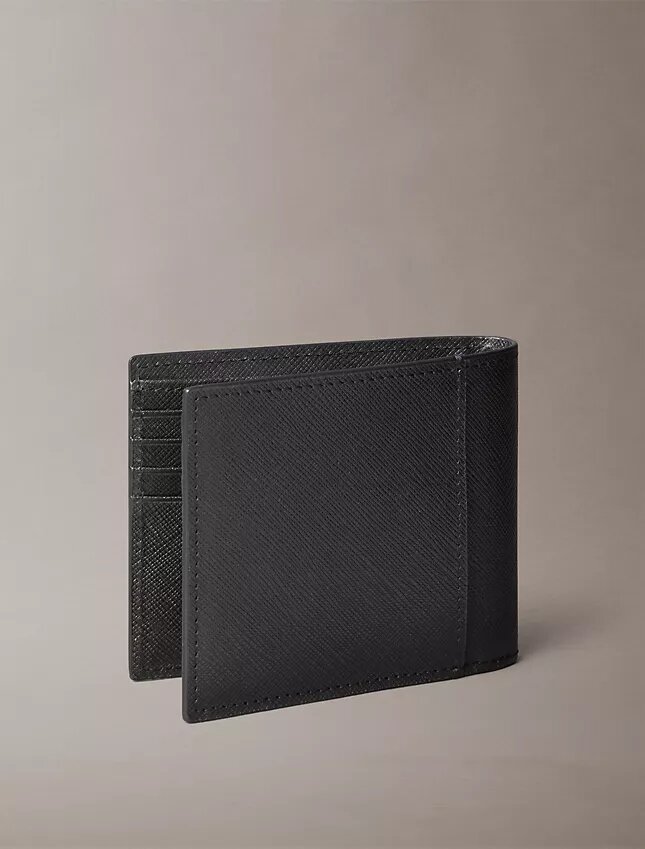 Portefeuille à deux volets en cuir Saffiano raffiné Portefeuille à deux volets en cuir Saffiano raffiné