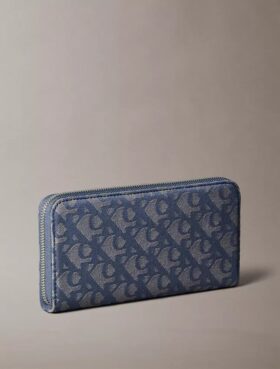Portefeuille long zippé avec motif Monogram sur toute la surface