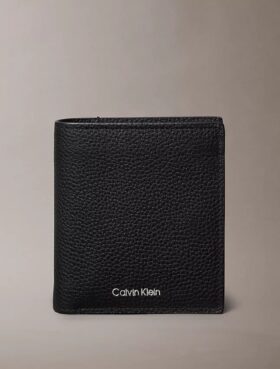 Portefeuille triple pli fin avec logo estampé à chaud + étui à cartes Portefeuille triple pli fin avec logo estampé à chaud + étui à cartes