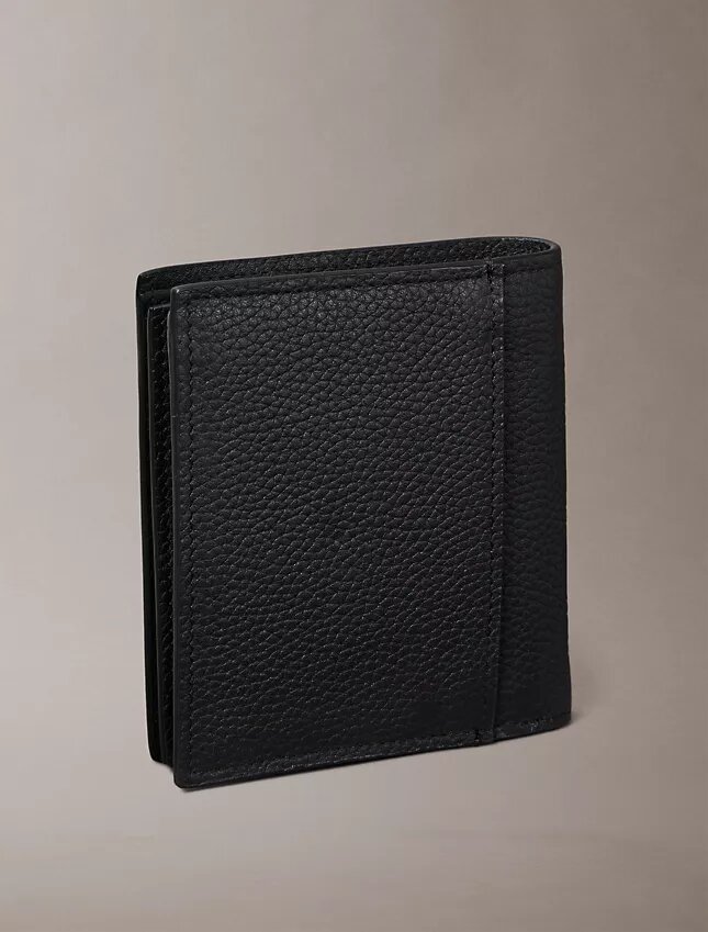 Portefeuille triple pli fin avec logo estampé à chaud + étui à cartes Portefeuille triple pli fin avec logo estampé à chaud + étui à cartes