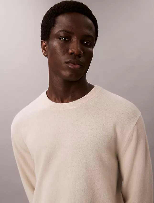Pull classique en cachemire Pull classique en cachemire
