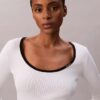 Pull classique à encolure dégagée en coton mélangé Pull classique à encolure dégagée en coton mélangé