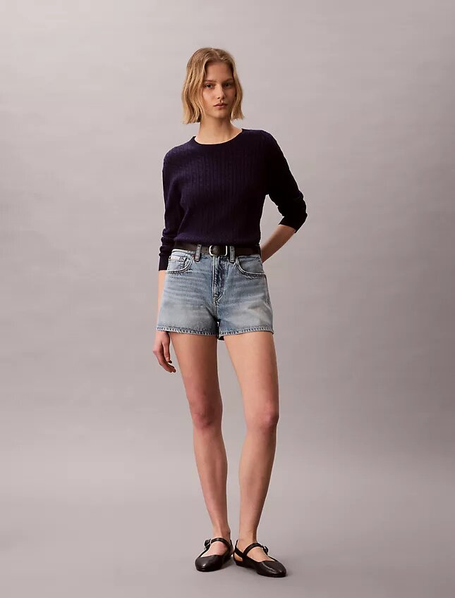 Pull en coton à mailles torsadées Pull en coton à mailles torsadées