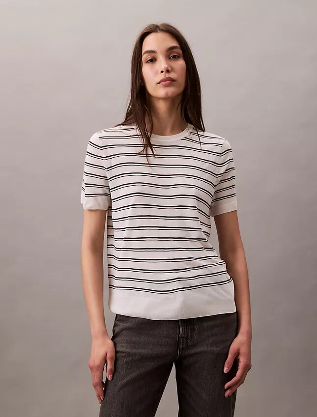 Pull à manches courtes en viscose Pull à manches courtes en viscose