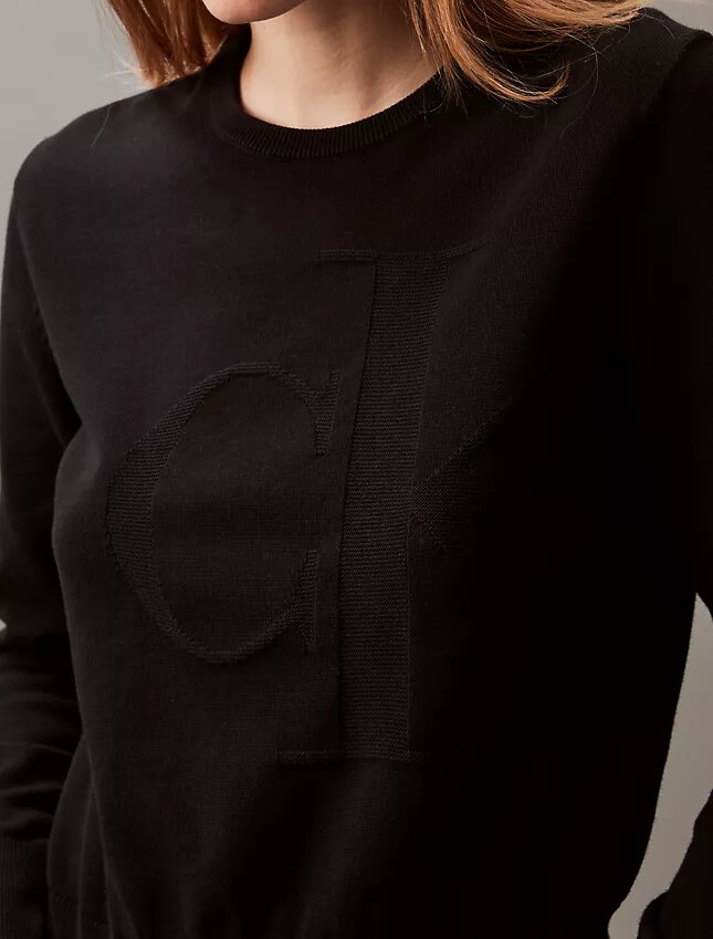 Pull Monogram décontracté en coton lisse Pull Monogram décontracté en coton lisse