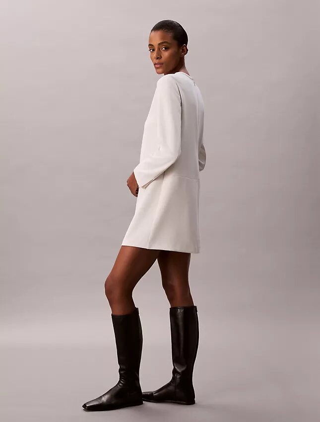 Robe ajustée en crêpe Robe ajustée en crêpe