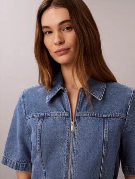 Robe chemise en denim à ceinture