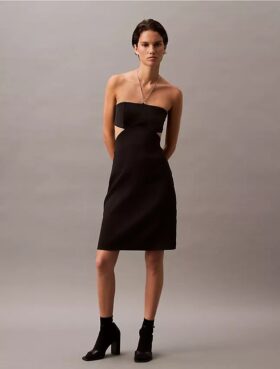 Robe dos nu à découpes