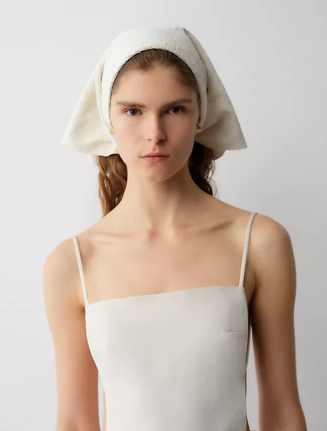 Robe Henrietta Robe Henrietta
