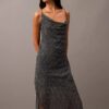 Robe longue asymétrique en mousseline imprimée Robe longue asymétrique en mousseline imprimée